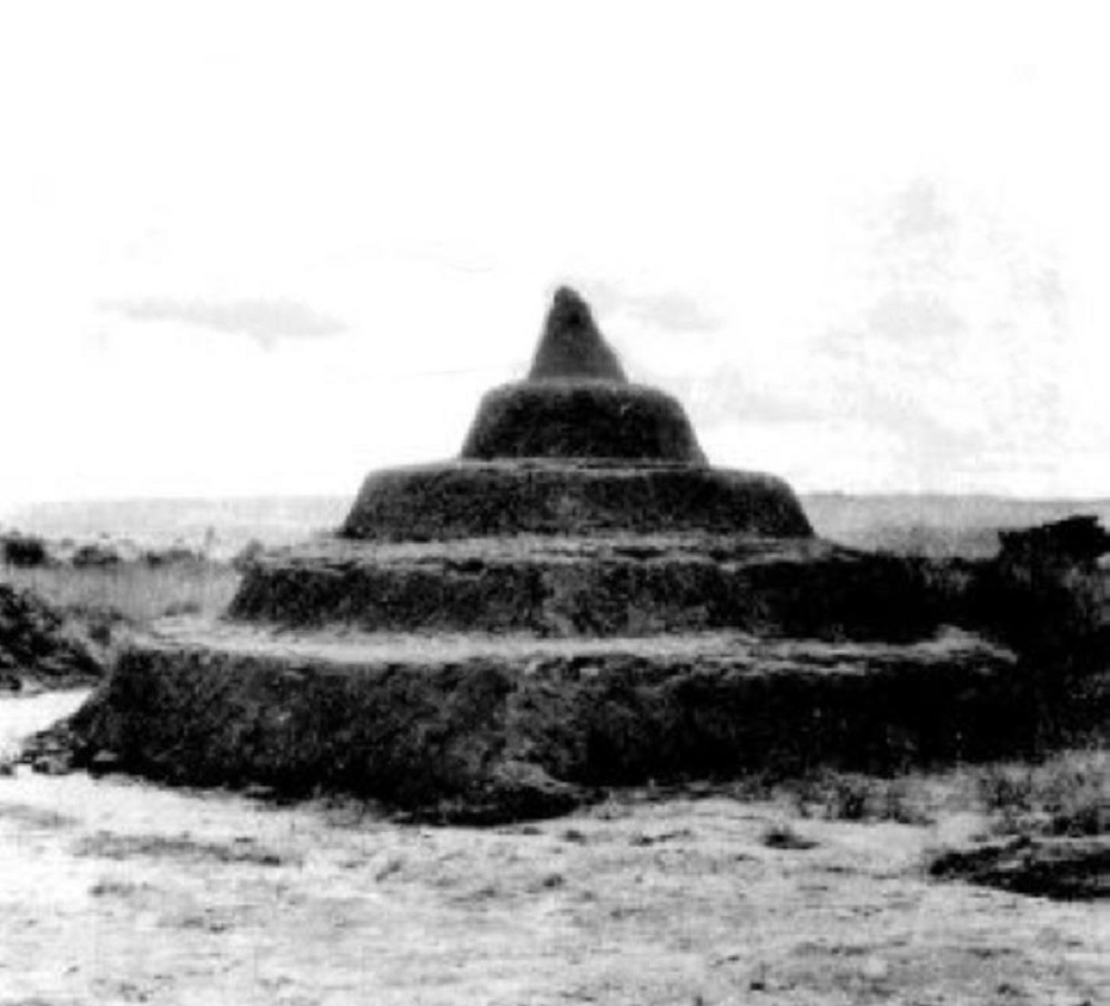 A rare example of the long-lost Nigerian pyramid. Notice its clearly defined steps. Image Credit: Pyramidomania.