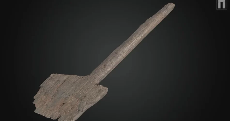 Wooden Spade Model. Credit: Wessex Archaeology.